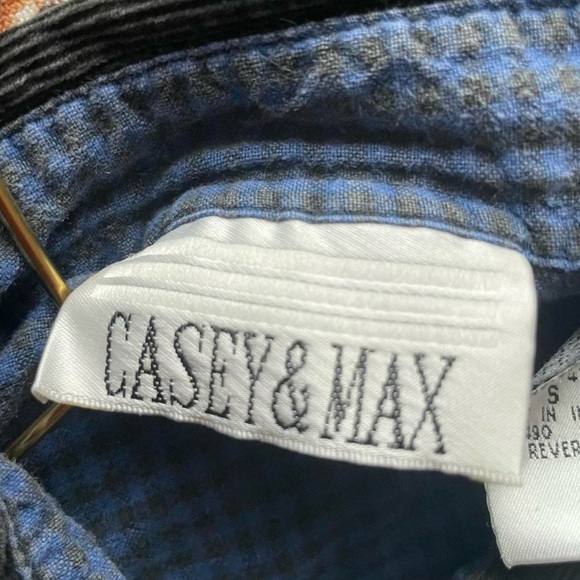 Vintage 90s Cottagecore Embroidered Cat Button-Up – Casey & Max Whimsical Plaid - Picture 4 of 8